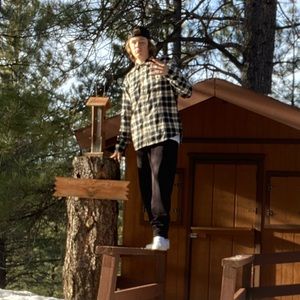 Meet your Posher, Connor